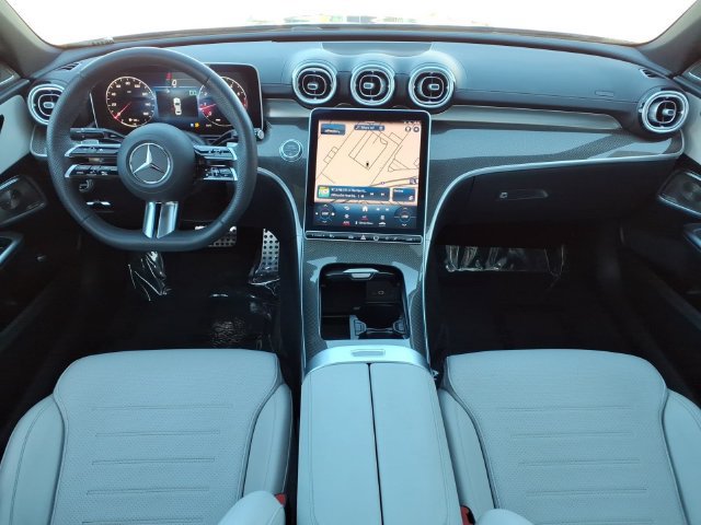 Used 2023 Mercedes-Benz C 300 Sedan image 4