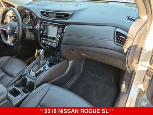 Used 2018 Nissan Rogue SL w/ Premium Package AWD/4WD image 39