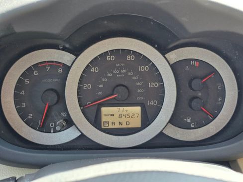 Used 2010 Toyota RAV4 4WD image 16