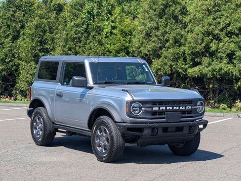 Certified 2023 Ford Bronco Black Diamond AWD/4WD image 1