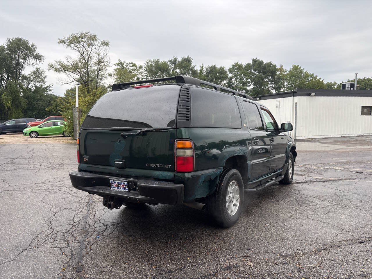 Used 2004 Chevrolet Suburban Z71 w/ Preferred Equipment Group AWD/4WD image 5