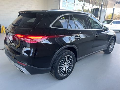 Certified 2025 Mercedes-Benz GLC 300 image 9
