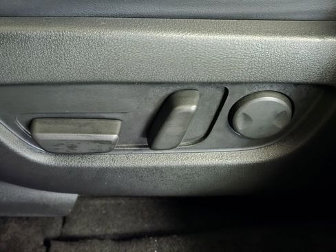 Used 2024 MAZDA CX-90 3.3 Turbo S w/ Premium Package image 17