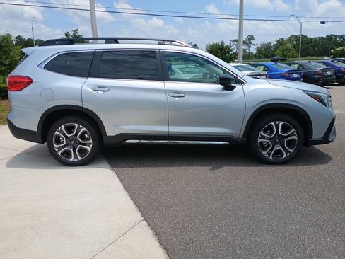 New 2026 Subaru Ascent Limited AWD/4WD image 4