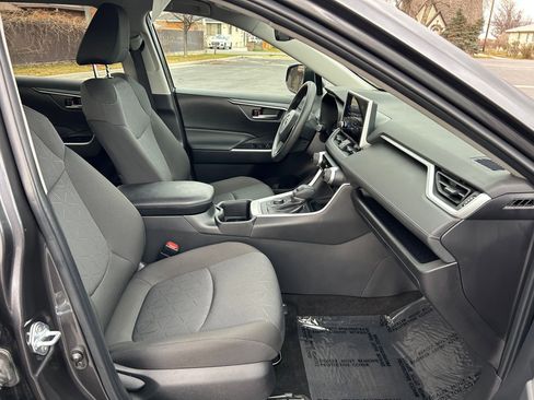 Certified 2023 Toyota RAV4 XLE image 28