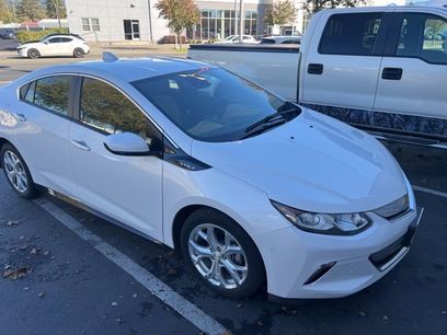 Used 2017 Chevrolet Volt Premier w/ Driver Confidence II Package