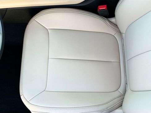 New 2025 Jeep Grand Cherokee Limited image 29