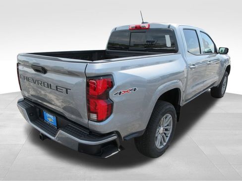 New 2026 Chevrolet Colorado LT w/ LT Convenience Package AWD/4WD image 6