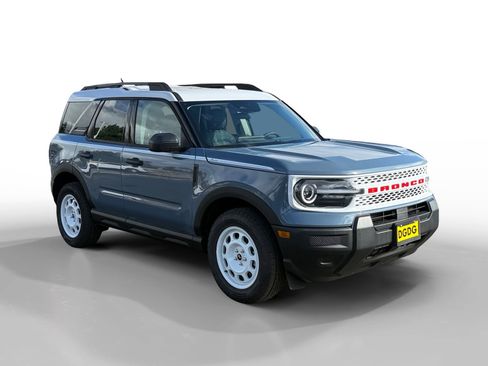 New 2025 Ford Bronco Sport Heritage AWD/4WD image 7