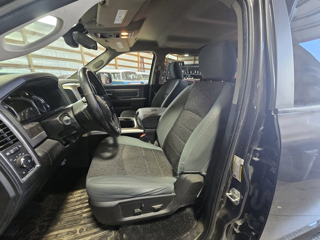 Used 2018 RAM 1500 Big Horn AWD/4WD image 12