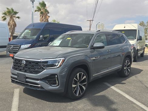 New 2025 Volkswagen Atlas SEL Premium R-Line image 5