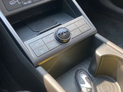 New 2026 Hyundai Kona Limited AWD/4WD image 25