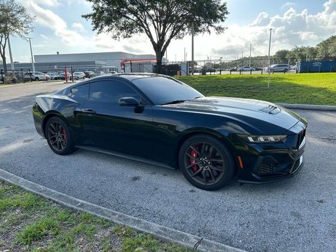 Used 2024 Ford Mustang GT Premium RWD image 8
