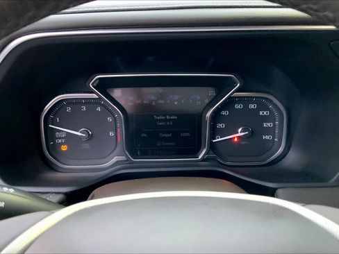 Used 2021 GMC Yukon XL Denali w/ Advanced Technology Package AWD/4WD image 25