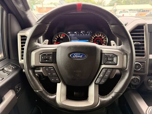 Used 2017 Ford F150 Raptor w/ Equipment Group 802A Luxury AWD/4WD image 22
