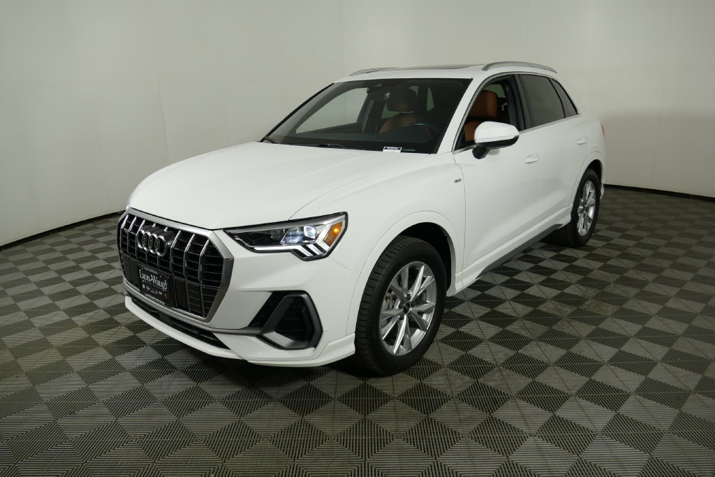 Used 2023 Audi Q3 2.0T Premium w/ Convenience Package AWD/4WD image 6