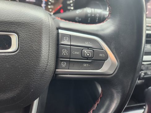 Used 2022 Jeep Compass Trailhawk w/ Sun and Sound Group image 12