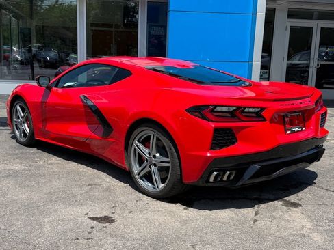 Used 2026 Chevrolet Corvette Stingray Preferred Cpe w/ Battery Protection Package RWD image 9