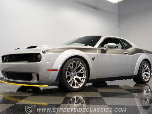Used 2023 Dodge Challenger SRT Hellcat RWD image 22