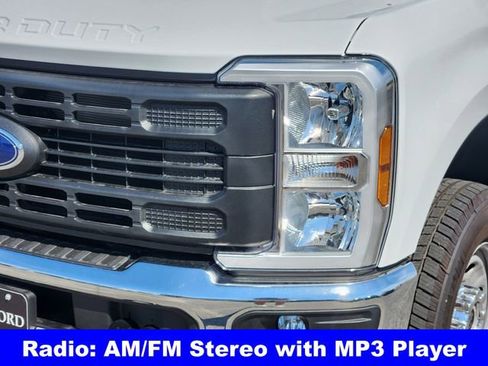 New 2026 Ford F250 XL w/ XL Chrome Package AWD/4WD image 8