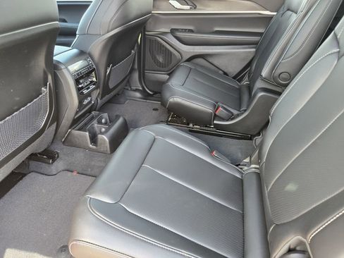 New 2025 Jeep Grand Cherokee L Limited image 13