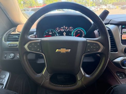 Used 2016 Chevrolet Tahoe LTZ AWD/4WD image 17