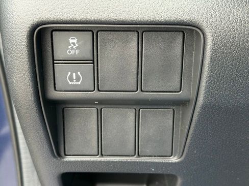 Certified 2019 Honda CR-V LX image 28