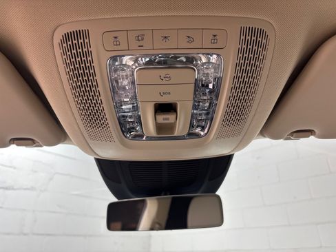 Used 2024 Mercedes-Benz GLE 350 4MATIC image 12