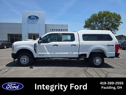 Used 2025 Ford F250 XL AWD/4WD image 1
