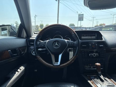 Used 2013 Mercedes-Benz E 350 Cabriolet image 20