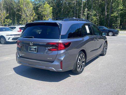 Used 2026 Honda Odyssey Elite image 9