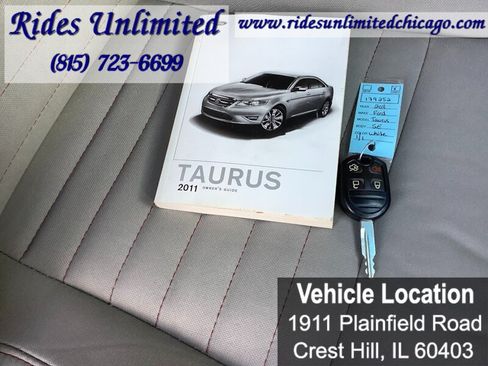 Used 2011 Ford Taurus SE FWD image 28