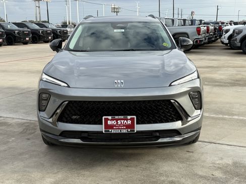 New 2026 Buick Envision Sport Touring image 8