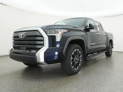 New 2026 Toyota Tundra Limited AWD/4WD image 32