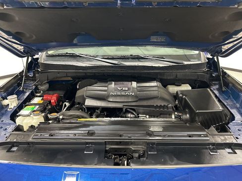 Used 2020 Nissan Titan SV w/ SV Convenience Package image 27