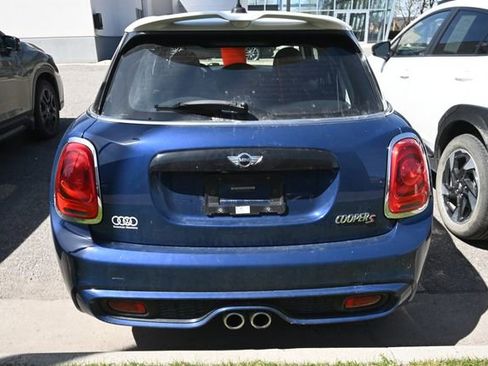 Used 2018 MINI Cooper S FWD image 4