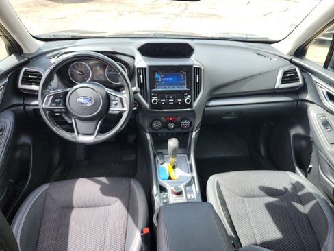 Used 2022 Subaru Forester Premium AWD/4WD image 14