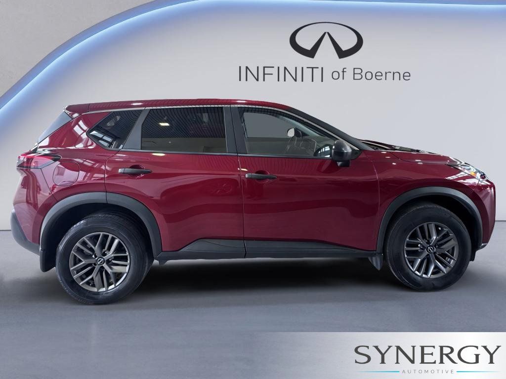 Used 2023 Nissan Rogue S FWD image 4