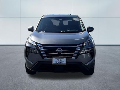 Used 2025 Nissan Rogue SV