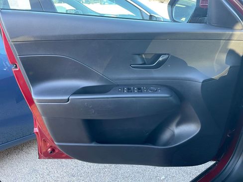 Used 2025 Hyundai Kona SEL image 20