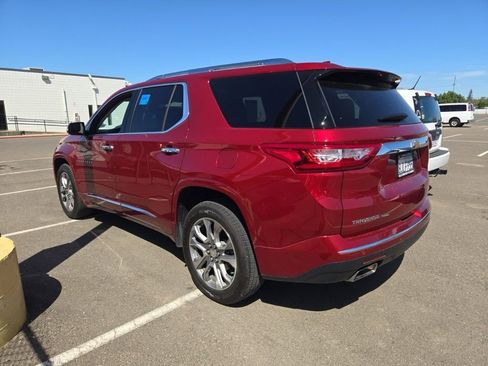 Used 2019 Chevrolet Traverse Premier w/ LPO, Floor Liner Package image 2