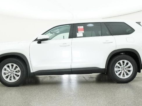 New 2026 Toyota Grand Highlander AWD Hybrid image 8