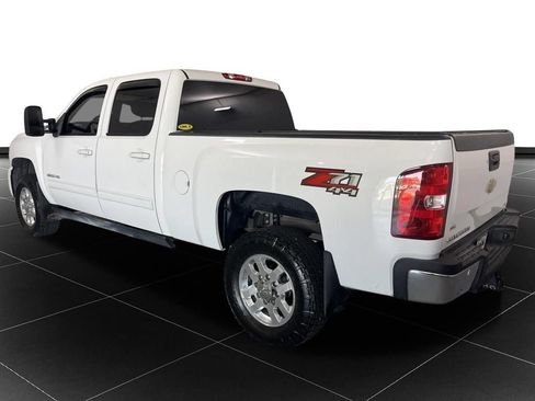Used 2013 Chevrolet Silverado 3500 LTZ w/ LTZ Plus Package AWD/4WD image 3