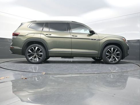 New 2026 Volkswagen Atlas SEL Premium R-Line image 28