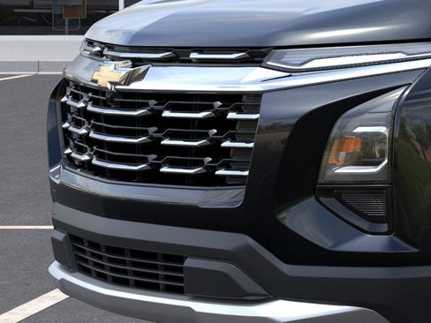 New 2027 Chevrolet Equinox LT FWD image 13