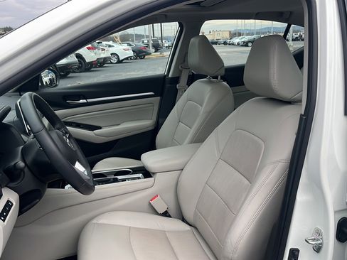 Used 2022 Nissan Altima 2.5 SL image 15