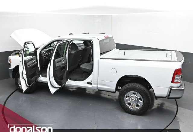 Used 2022 RAM 2500 Big Horn w/ Cold Weather Group AWD/4WD image 26