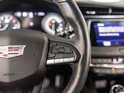 Used 2022 Cadillac XT4 Sport image 26