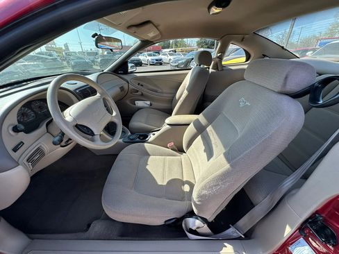 Used 1999 Ford Mustang Coupe image 10