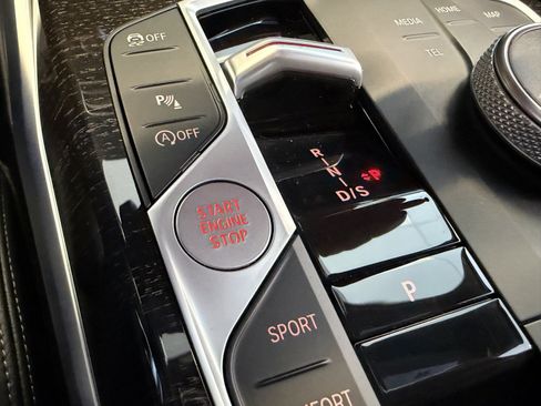 Used 2023 BMW 330i xDrive Sedan w/ M Sport Package image 26